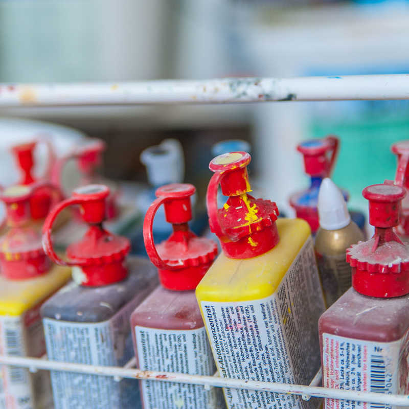 Farbe beim Malermeister